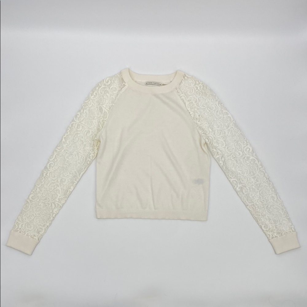 ALICE + OLIVIA Blake Lace Cotton Long Sleeve Top - Picture 6 of 11